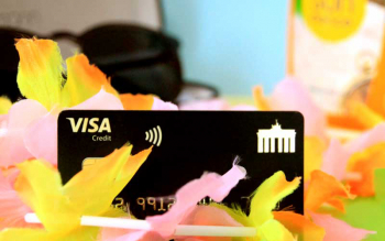 Weltweit kostenlos bezahlen und Geld abheben mit nur einer Kreditkarte?