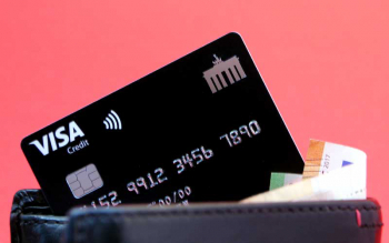 Wie kann die Deutschland-Kreditkarte Classic so günstig sein?